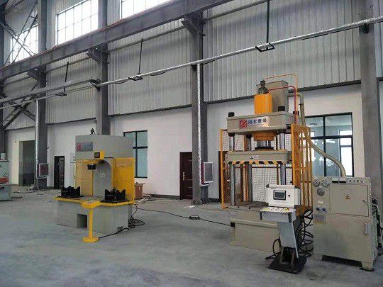 晉州四柱壓力機(jī)