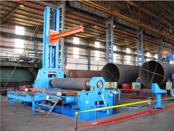 晉州60/3200三輥卷板機(jī)